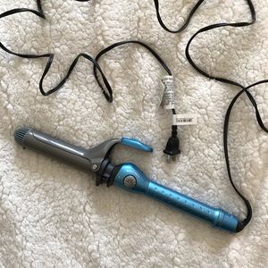 BaByliss Pro 1.5in Nano Titanium Curling Iron